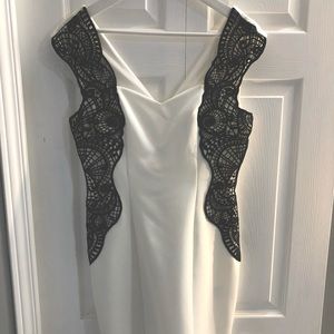 Le Chateau; Midi below knee; Sleeveless dress